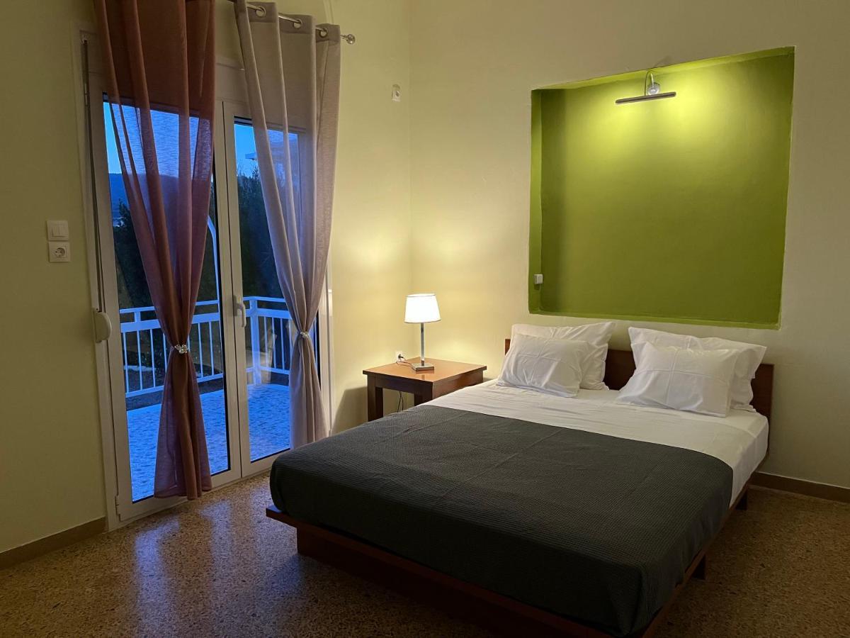 Athens Riviera: 2 Bed / 3' Walk From The Beach Ajía Marína Kültér fotó